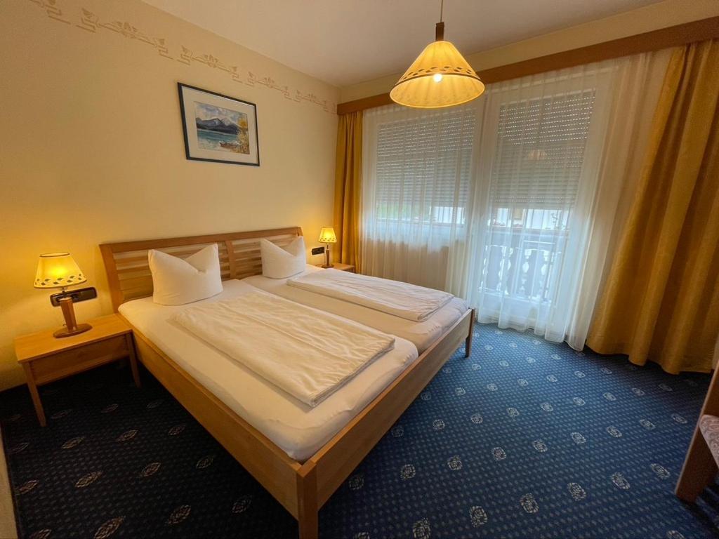 Gaestehaus Trink B&B Дроболах ам Фаакерзее Екстериор снимка