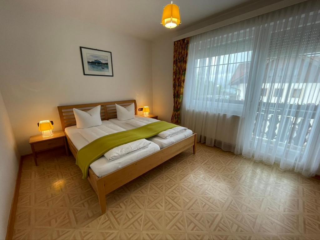 Gaestehaus Trink B&B Дроболах ам Фаакерзее Екстериор снимка